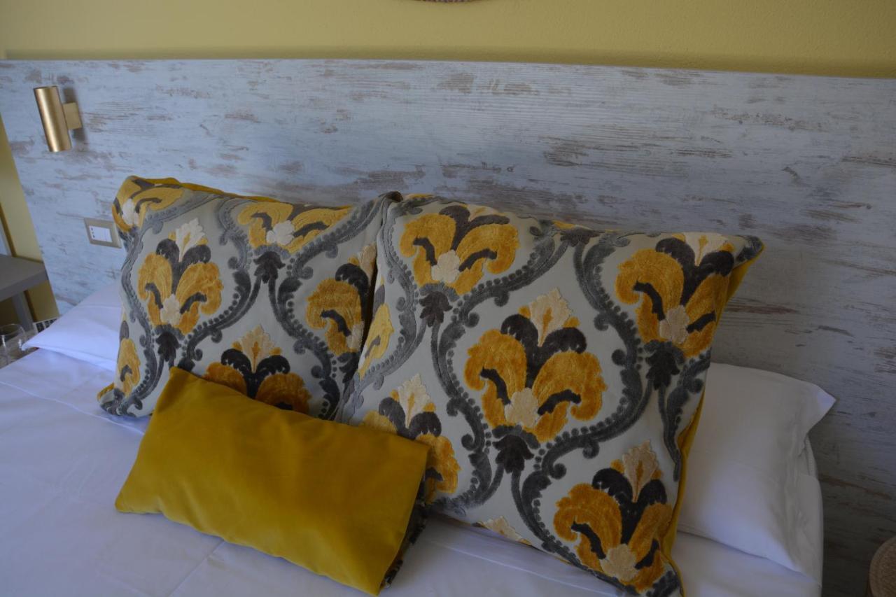 Hotel Maison Del Sole Terra Mala ภายนอก รูปภาพ